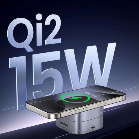 Ładowarka Ugreen W702 indukcyjna 3w1 z MagSafe / Qi2 i portem USB-C na telefon / słuchawki - czarna Ładowarka Ugreen W702 indukcyjna 3w1 z MagSafe / Qi2 i portem USB-C na telefon / słuchawki - czarna