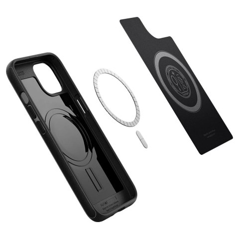 Etui Spigen Mag Armor z MagSafe na iPhone 13 - czarny mat Etui Spigen Mag Armor z MagSafe na iPhone 13 - czarny mat