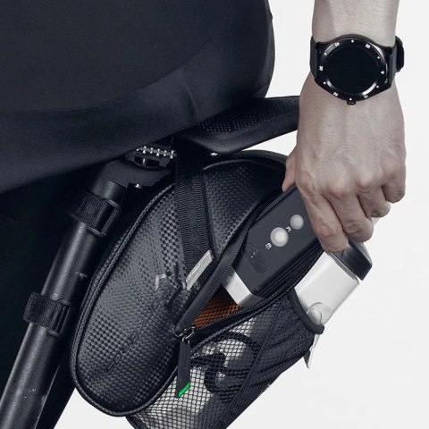 Sakwa rowerowa Rockbros C7-1 wodoodporna z montażem pod siodełko 1.5l - czarna Sakwa rowerowa Rockbros C7-1 wodoodporna z montażem pod siodełko 1.5l - czarna