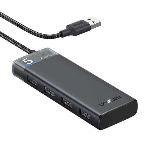 HUB Ugreen CM653 z 4 portami USB-A i kablem zasilającym USB-A - czarny HUB Ugreen CM653 z 4 portami USB-A i kablem zasilającym USB-A - czarny