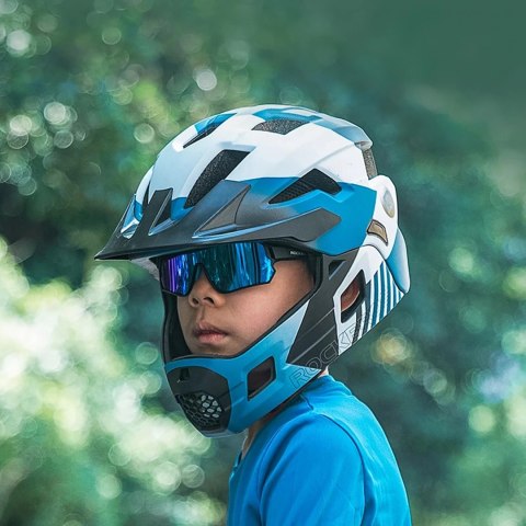 Okulary rowerowe Rockbros 14110009001 polaryzacyjne dla dzieci 8-14 lat - czarno-niebieskie Okulary rowerowe Rockbros 14110009001 polaryzacyjne dla dzieci 8-14 lat - czarno-niebieskie