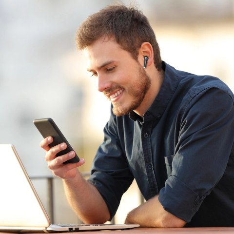Słuchawki Tronsmart Sounfii R4 bezprzewodowe Bluetooth 5.3 ENC - czarne Słuchawki Tronsmart Sounfii R4 bezprzewodowe Bluetooth 5.3 ENC - czarne