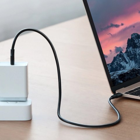 Kabel Ugreen US286 USB-C - USB-C 3A 480Mb/s 3m - czarny Kabel Ugreen US286 USB-C - USB-C 3A 480Mb/s 3m - czarny