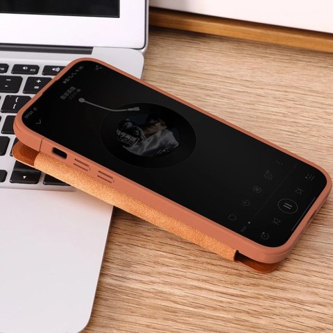 Skórzane etui z klapką osłoną aparatu do iPhone 15 Pro Max Nillkin Qin Pro Leather - czarne Skórzane etui z klapką osłoną aparatu do iPhone 15 Pro Max Nillkin Qin Pro Leather - czarne