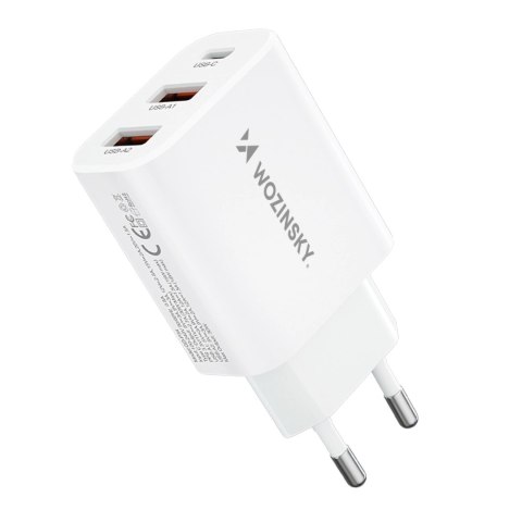 Ładowarka sieciowa Wozinsky CWCUCW 30W USB-C / 2 x USB-A - biała Ładowarka sieciowa Wozinsky CWCUCW 30W USB-C / 2 x USB-A - biała