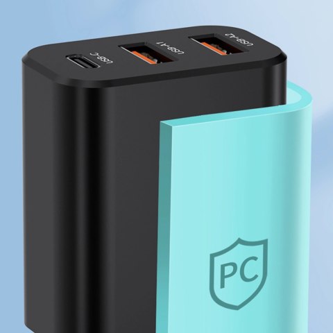 Ładowarka sieciowa Wozinsky CWCUCB 30W USB-C / 2 x USB-A - czarny Ładowarka sieciowa Wozinsky CWCUCB 30W USB-C / 2 x USB-A - czarny