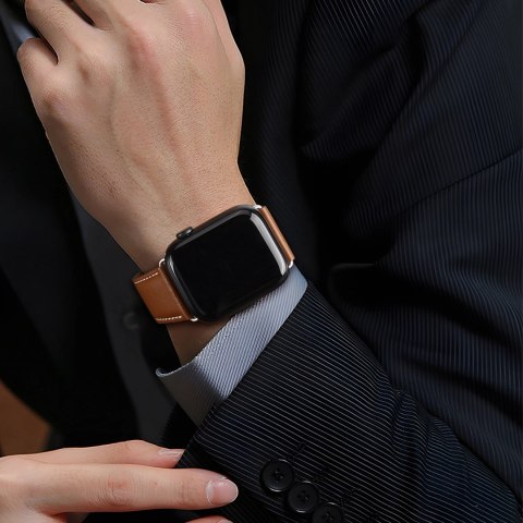 Pasek Dux Ducis Ya na Apple Watch 42 / 44 / 45 / 49 mm - brązowy Pasek Dux Ducis Ya na Apple Watch 42 / 44 / 45 / 49 mm - brązowy