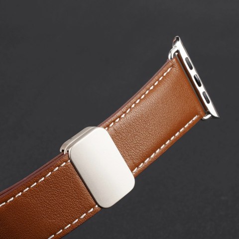 Pasek Dux Ducis Ya na Apple Watch 42 / 44 / 45 / 49 mm - brązowy Pasek Dux Ducis Ya na Apple Watch 42 / 44 / 45 / 49 mm - brązowy