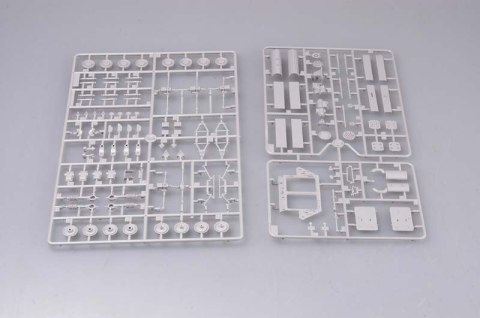 Model plastikowy USMC LAV-AD Light Armored Vehicle - Air Defense Model plastikowy USMC LAV-AD Light Armored Vehicle - Air Defense