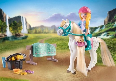 Zestaw z figurkami Horses 71354 Isabella i Lioness z myjnią dla koni Zestaw z figurkami Horses 71354 Isabella i Lioness z myjnią dla koni