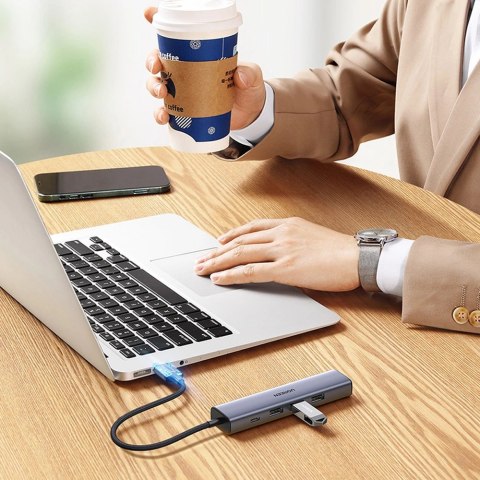 Ugreen wielofunkcyjny adapter HUB USB 3.0 - 3 x USB / Ethernet RJ-45 / USB Typ C PD szary (CM475) Ugreen wielofunkcyjny adapter HUB USB 3.0 - 3 x USB / Ethernet RJ-45 / USB Typ C PD szary (CM475)