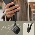 Etui Supcase MATRIX na Apple AirPods 4 - czarne