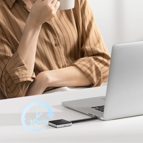 Kieszeń dyskowa Orico AP30-G2 M.2 NVME z magnesem MagSafe USB-C 3.2 - czarna Kieszeń dyskowa Orico AP30-G2 M.2 NVME z magnesem MagSafe USB-C 3.2 - czarna