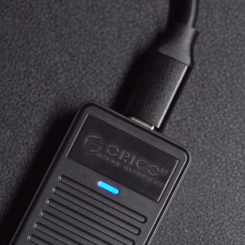 Kieszeń dyskowa Orico DDM2-C3 M.2 NVME USB-C 3.2 10Gb/s - szara Kieszeń dyskowa Orico DDM2-C3 M.2 NVME USB-C 3.2 10Gb/s - szara