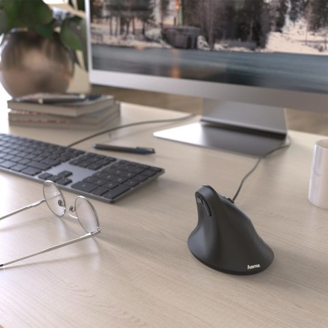 Mysz przewodowa Hama EMC-500 ergonomiczna, pionowa - czarna Mysz przewodowa Hama EMC-500 ergonomiczna, pionowa - czarna