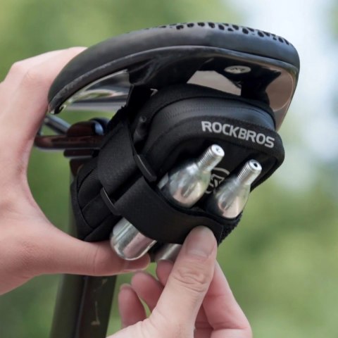 Mini torba podsiodłowa Rockbros z uchwytem na naboje CO2 - czarno-zielona Mini torba podsiodłowa Rockbros z uchwytem na naboje CO2 - czarno-zielona