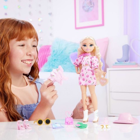 Lalka Barbie Dream Besties Malibu Festiwalowe stylizacje Lalka Barbie Dream Besties Malibu Festiwalowe stylizacje