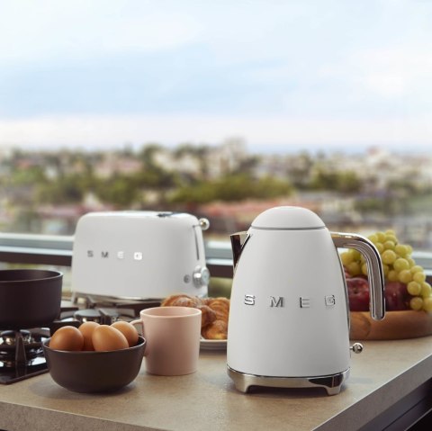 Czajnik elektryczny SMEG CLF03WHMEU Czajnik elektryczny SMEG CLF03WHMEU