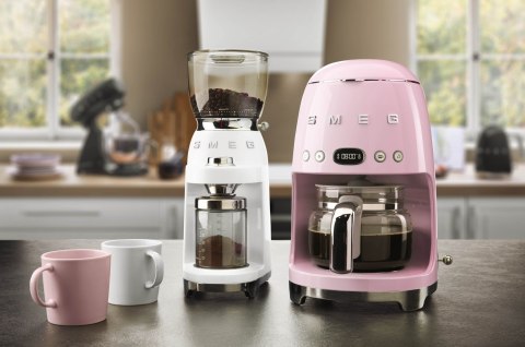 Ekspres do kawy Smeg Filter Styl 50's Różowy, DCF02PKEU Ekspres do kawy Smeg Filter Styl 50's Różowy, DCF02PKEU