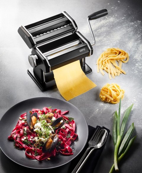 Maszynka do makaronu czarna Pasta Pasta Perfetta G-89426 Maszynka do makaronu czarna Pasta Pasta Perfetta G-89426