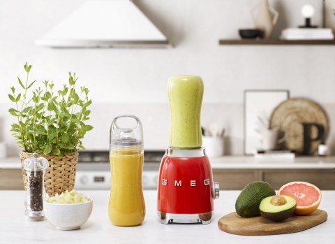 Blender Smeg PBF01RDEU ze stali nierdzewnej, czerwony Blender Smeg PBF01RDEU ze stali nierdzewnej, czerwony