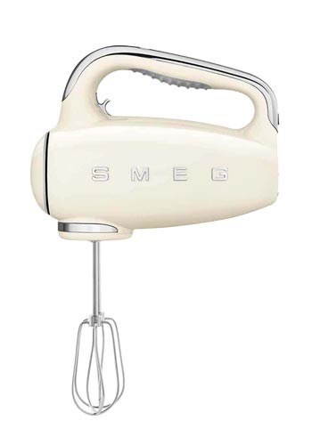 Mikser ręczny Smeg HMF01CREU w kremie w stylu retro z lat 50. Mikser ręczny Smeg HMF01CREU w kremie w stylu retro z lat 50.