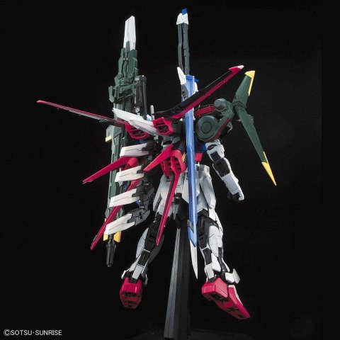 Figurka kolekcjonerska Bandai PG 1/60 PERFECT STRIKE GUNDAM Figurka kolekcjonerska Bandai PG 1/60 PERFECT STRIKE GUNDAM