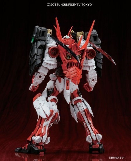 MG 1/100 SENGOKU ASTRAY GUNDAM BL MG 1/100 SENGOKU ASTRAY GUNDAM BL