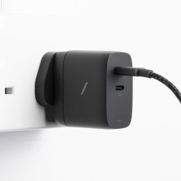 Ładowarka firmy Native Union Fast Gan Charger Pd 67W