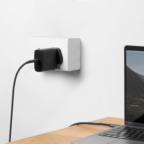 Ładowarka firmy Native Union Fast Gan Charger Pd 67W Ładowarka firmy Native Union Fast Gan Charger Pd 67W
