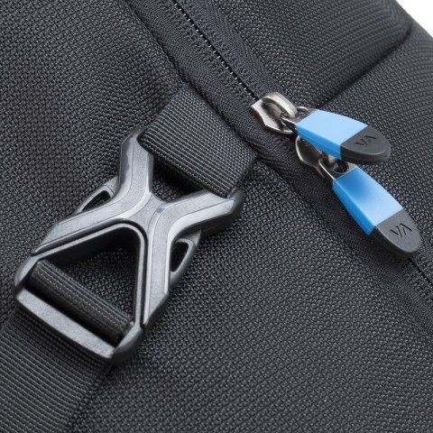 RIVACASE PLECAK NA LAPTOP DLA GRACZY 17,3" BORNEO, CZARNY, GAMING, Z MATERIAŁU WODOODPORNEGO RIVACASE PLECAK NA LAPTOP DLA GRACZY 17,3" BORNEO, CZARNY, GAMING, Z MATERIAŁU WODOODPORNEGO