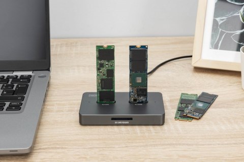 Stacja dokująca dysków | USB-C 3.2 Gen2 10Gbps | SSD M.2 NVMe + SATA (max. 2x 4TB) | Czytnik kart SD-Express 7.1 (max. 2TB) | Cz